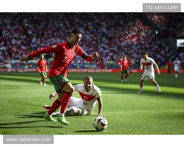 德转列欧冠改制后助攻榜：C罗送出48次助攻居首，穆勒在列